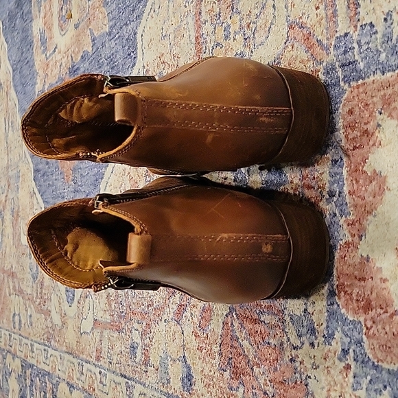 Lucky Brand Leather Ankle Boots (brown) women's size 10 - Picture 2 of 4